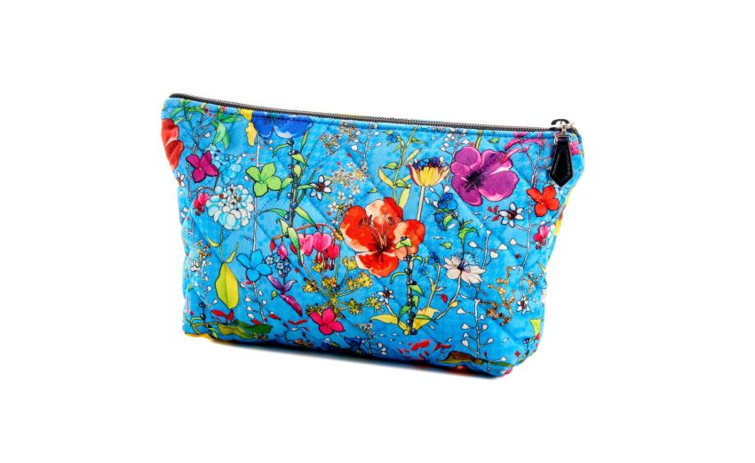 Flora trousse azzurra 28x20 cm -Collezione Salvatore Piccione-Azzurro-Velluto-20 cmx28 cm Flora trousse azzurra 28x20 cm -Collezione Salvatore Piccione-Azzurro-Velluto-20 cmx28 cm